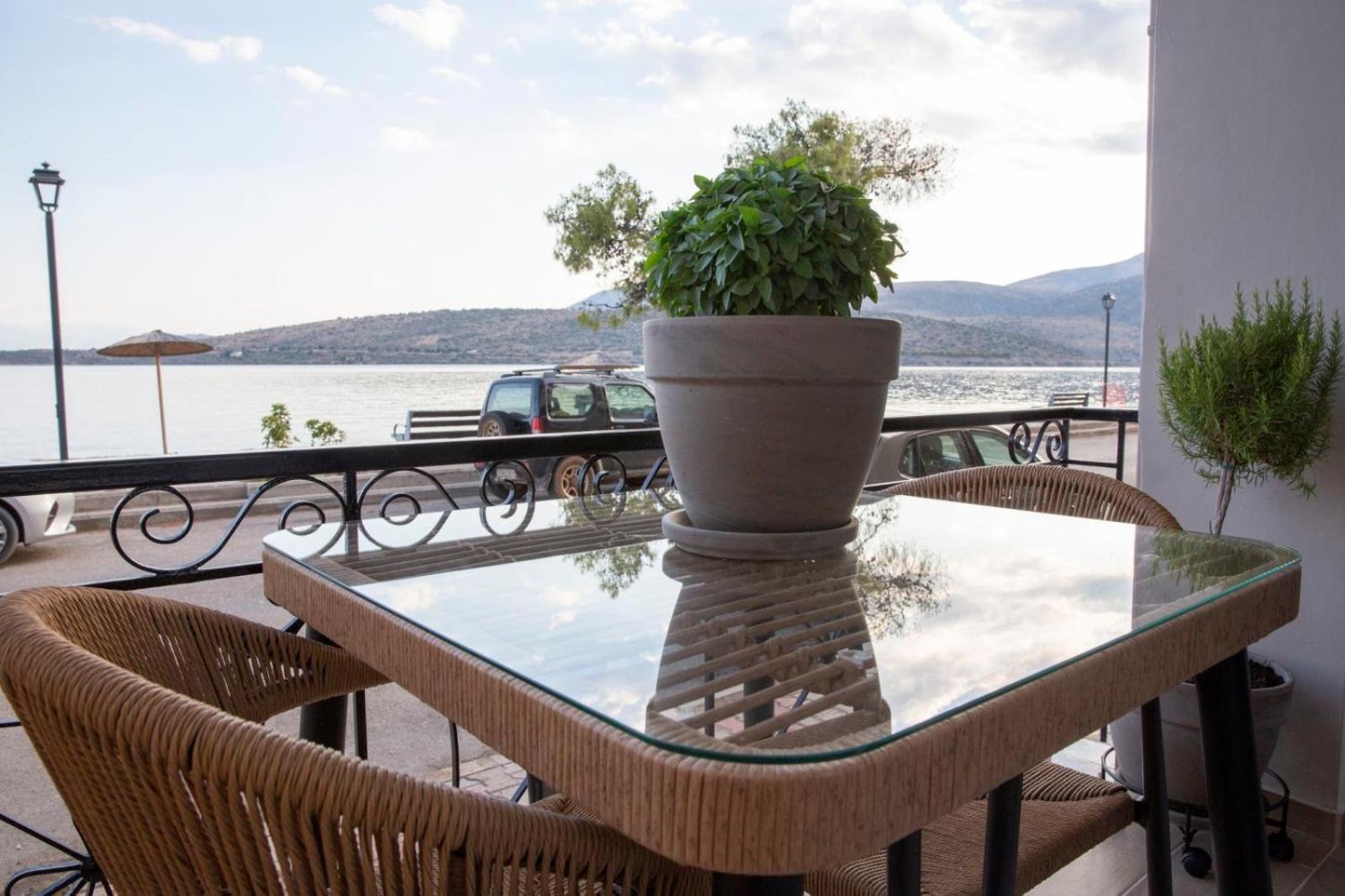 Nerissa Seafront Apartment